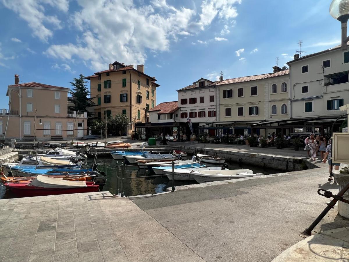 Vila Mila Volosko Opatija Exteriör bild